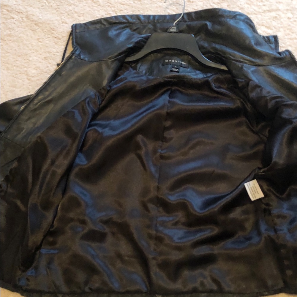 Italian leather jacket - Picture 6 of 7